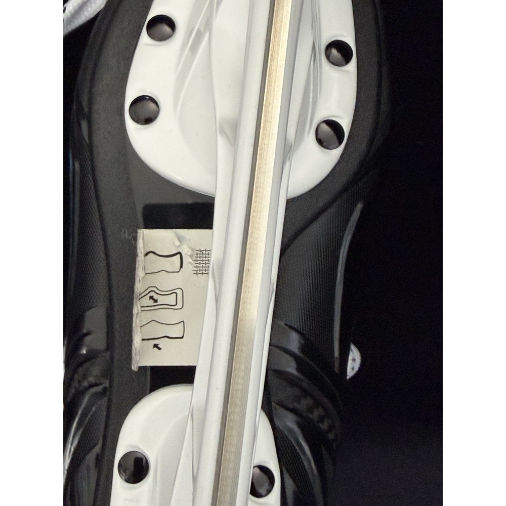 Bauer X-LP Ice Hockey Skates Youth Size 10 New - Picture 4 of 9